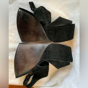 NEW 11 Loeffler Randall x SUNO Estrella Black Suede Platform slingback sandal